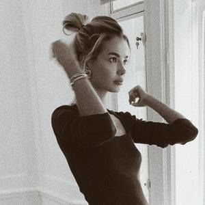 Meet your Posher, Blaga